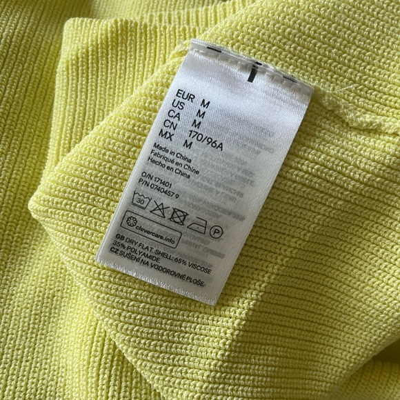 H&M Thick Knit Sweater - Picture 5 of 5